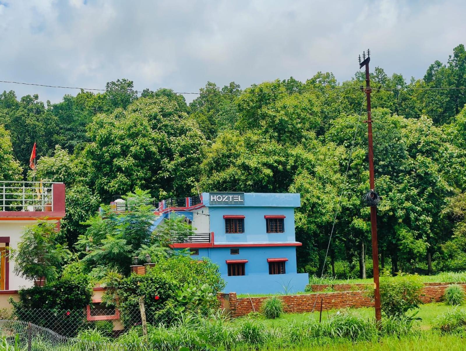 Hoztel Jollygrrant Doon Hostel Rāni Pokhri Buitenkant foto